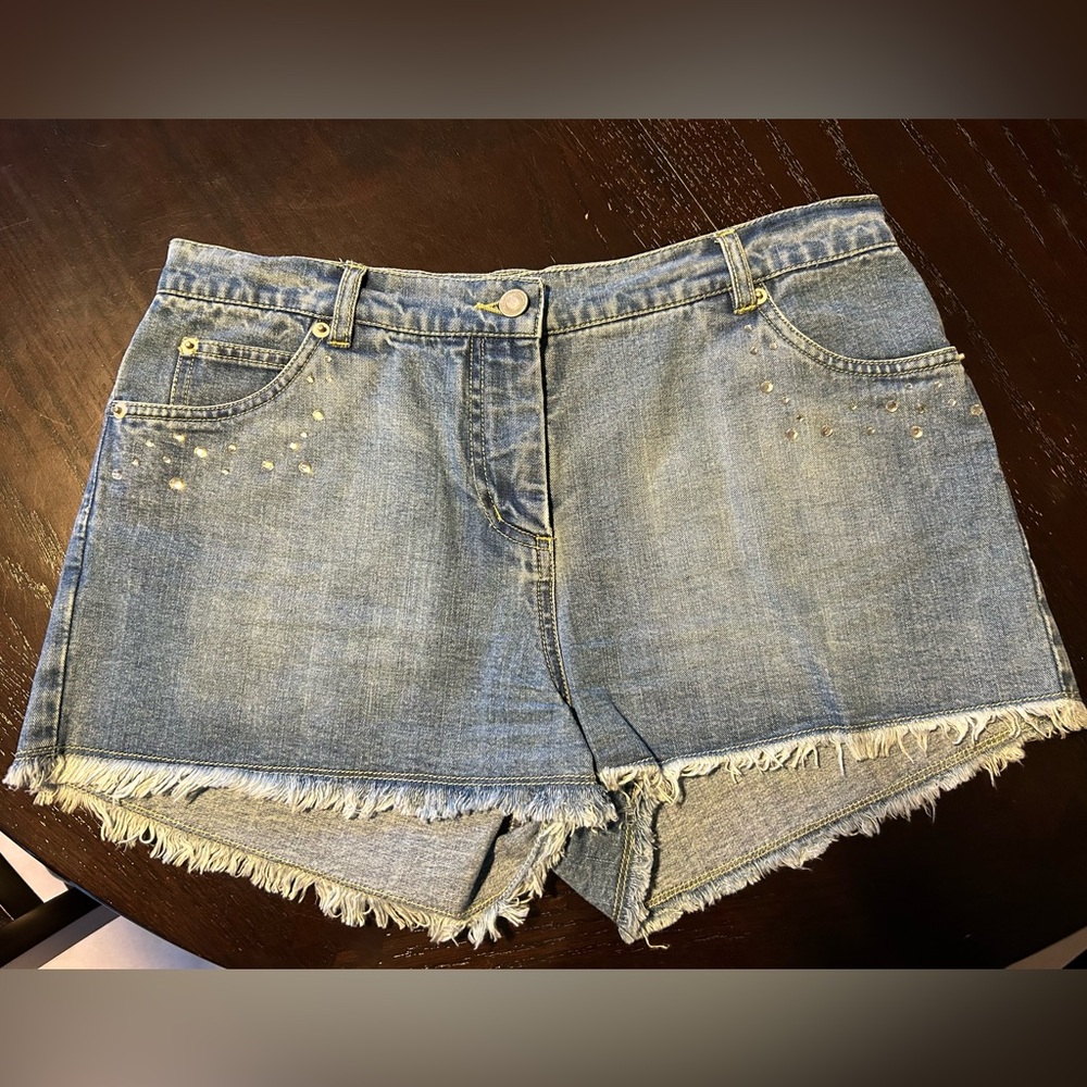 Women’s shorts